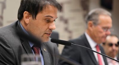 O presidente interino da CVM, João Accioly, durante depoimento no Senado - Foto Saulo Cruz Agên...