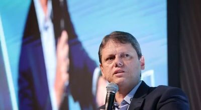 Tarcísio afirmou que o caso não é novo e que os valores detectados por Andorra (e que estão n...